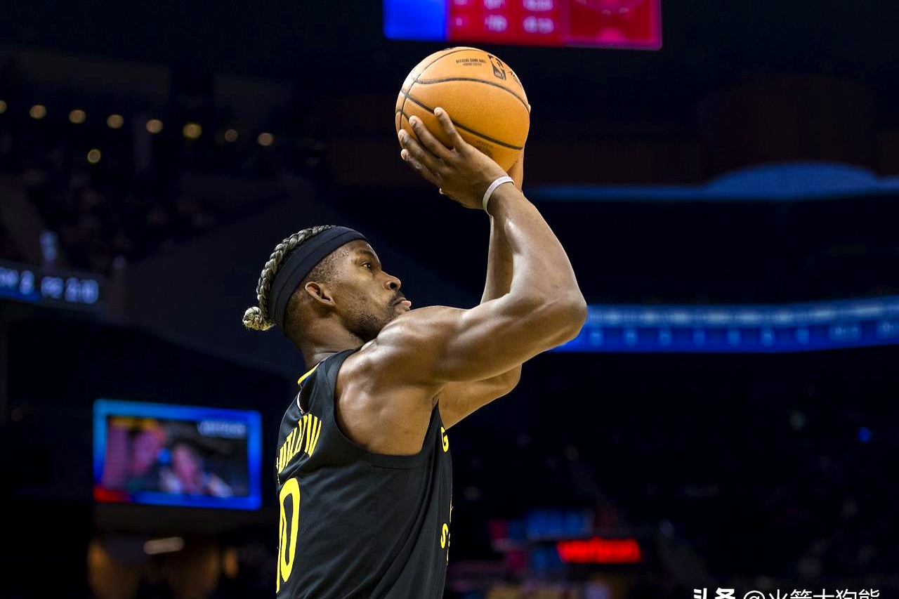 开云-德国队前途光明！，巴特勒新星比赛局势复杂表现突出全场沸腾不已(德国队危险了)