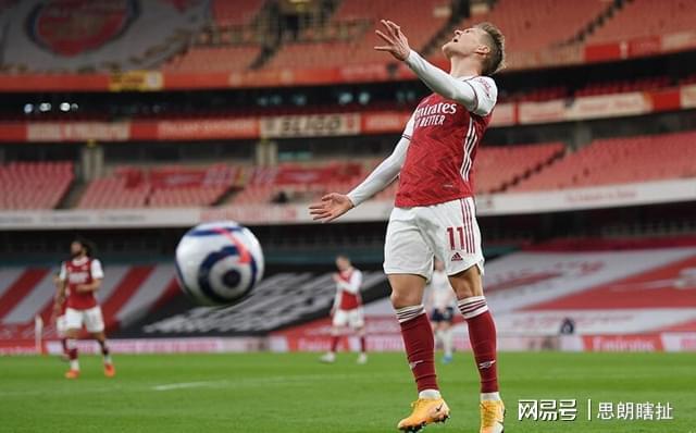 开云APP-清晨塞维利亚调整名单以备英超，伤情更新环节打磨，气氛紧张，球队文化再被提及的简单介绍