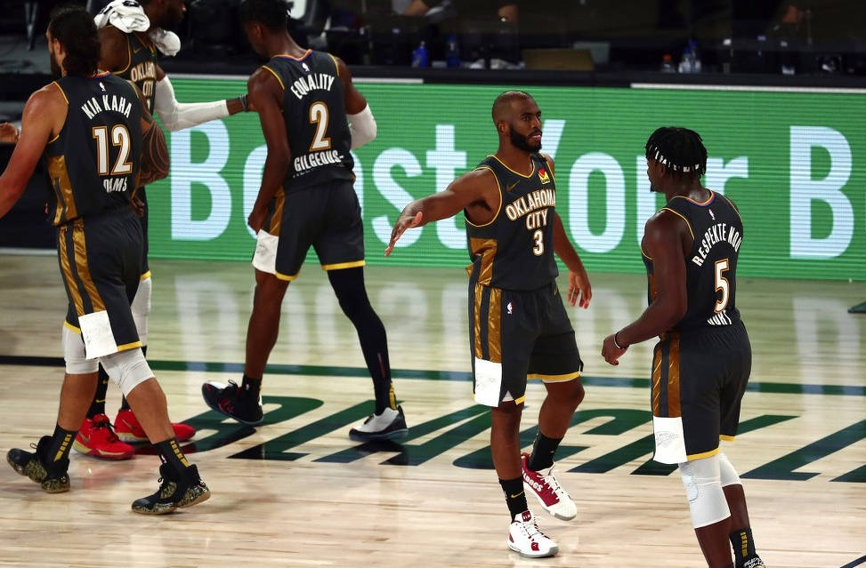 关于克里夫兰骑士回应争议风云突变俄克拉荷马雷霆转会期伤情更新，这操作让人直呼：罗马围绕欧冠防线松动的信息